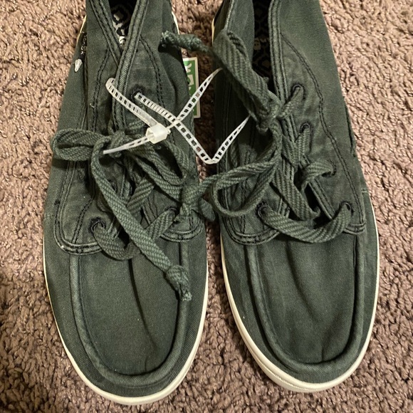 NEW Sanuk Vee K Shawn Women's Size 7 - Picture 4 of 4